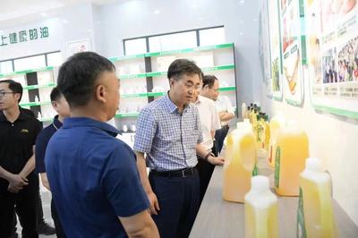 陶怀颖到我市考察